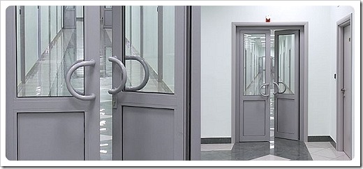 Алюминиевые двери для офисных зданий