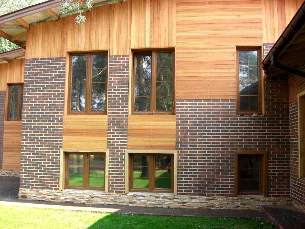 Отделка фасадов деревянным материалом