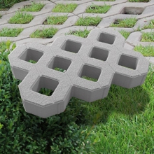 Газонная решетка бетонная